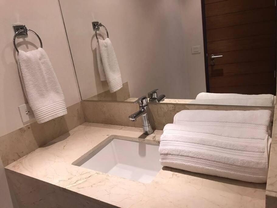 Miyana 2br By Lomah Apartment